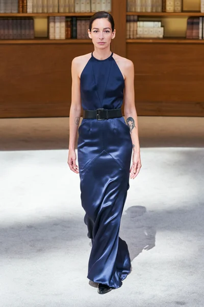 Look 66